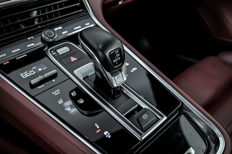 Used 2019 Porsche Panamera Turbo AWD/4WD image 33
