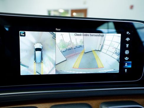 Used 2022 Mercedes-Benz GLS 450 4MATIC image 41