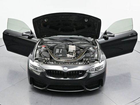 Used 2015 BMW M4 Convertible RWD image 42