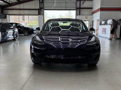 Used 2019 Tesla Model 3 image 5