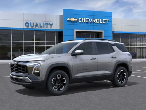 New 2027 Chevrolet Equinox ACTIV FWD image 2