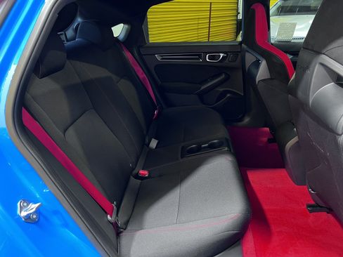 Used 2025 Honda Civic Type R image 17