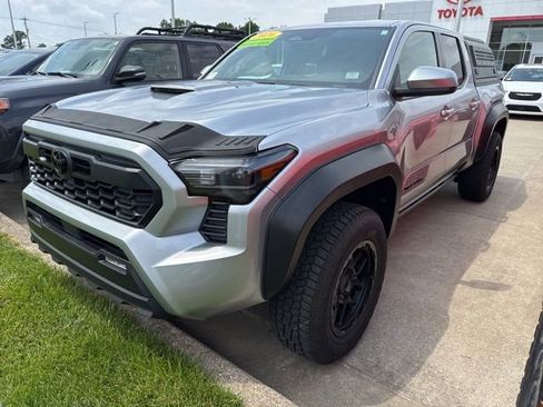 Used 2026 Toyota Tacoma TRD Sport AWD/4WD image 1