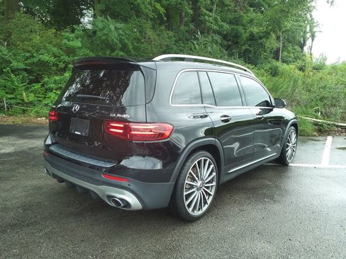 Certified 2024 Mercedes-Benz GLB 35 AMG 4MATIC image 7