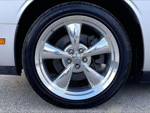 Used 2010 Dodge Challenger R/T image 32