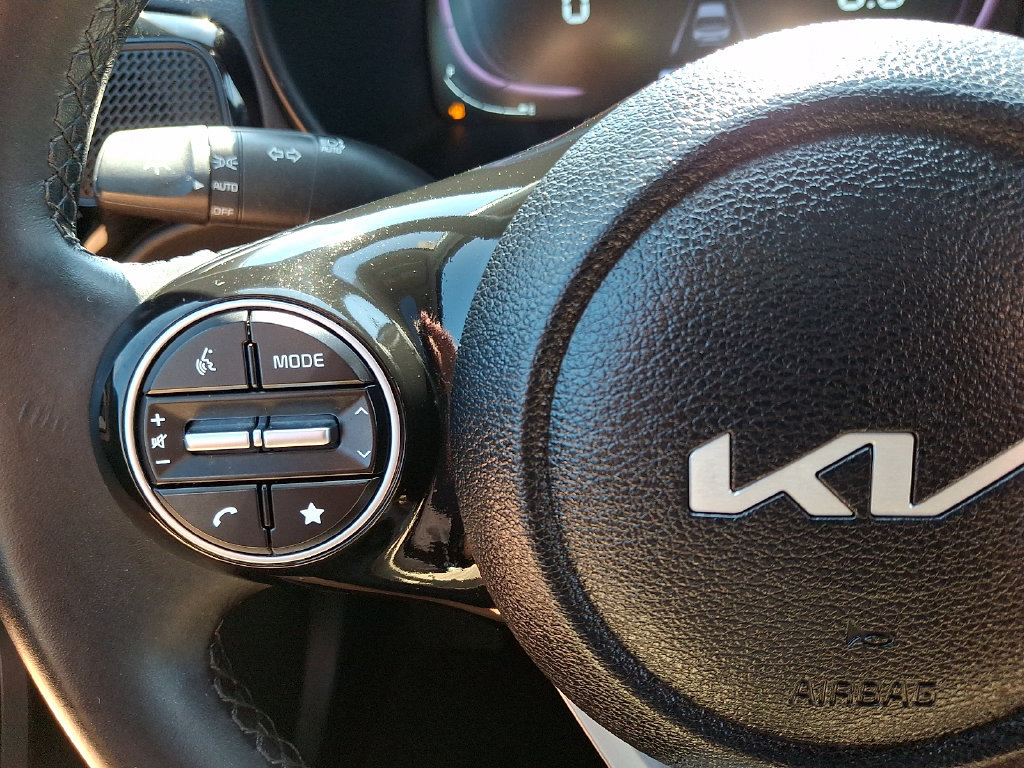Used 2023 Kia Soul EX FWD image 22
