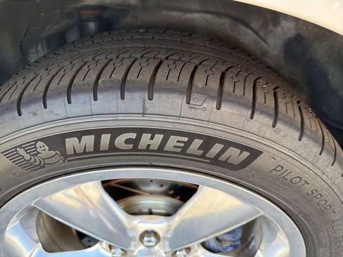 Used 2008 Ford Mustang GT Premium RWD image 25