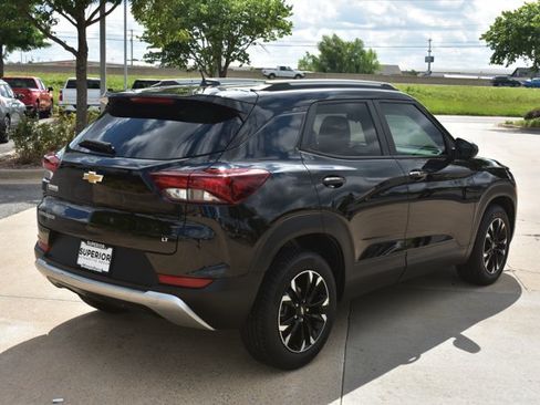 Used 2023 Chevrolet TrailBlazer LT FWD image 5