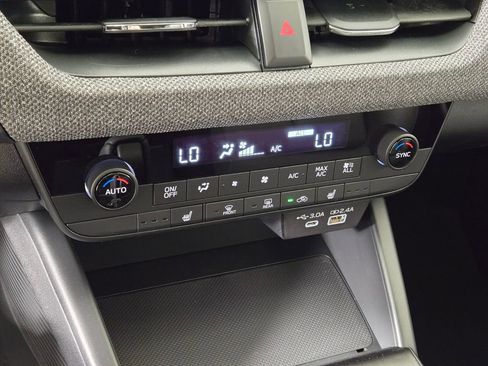 New 2026 Subaru Outback Premium image 17