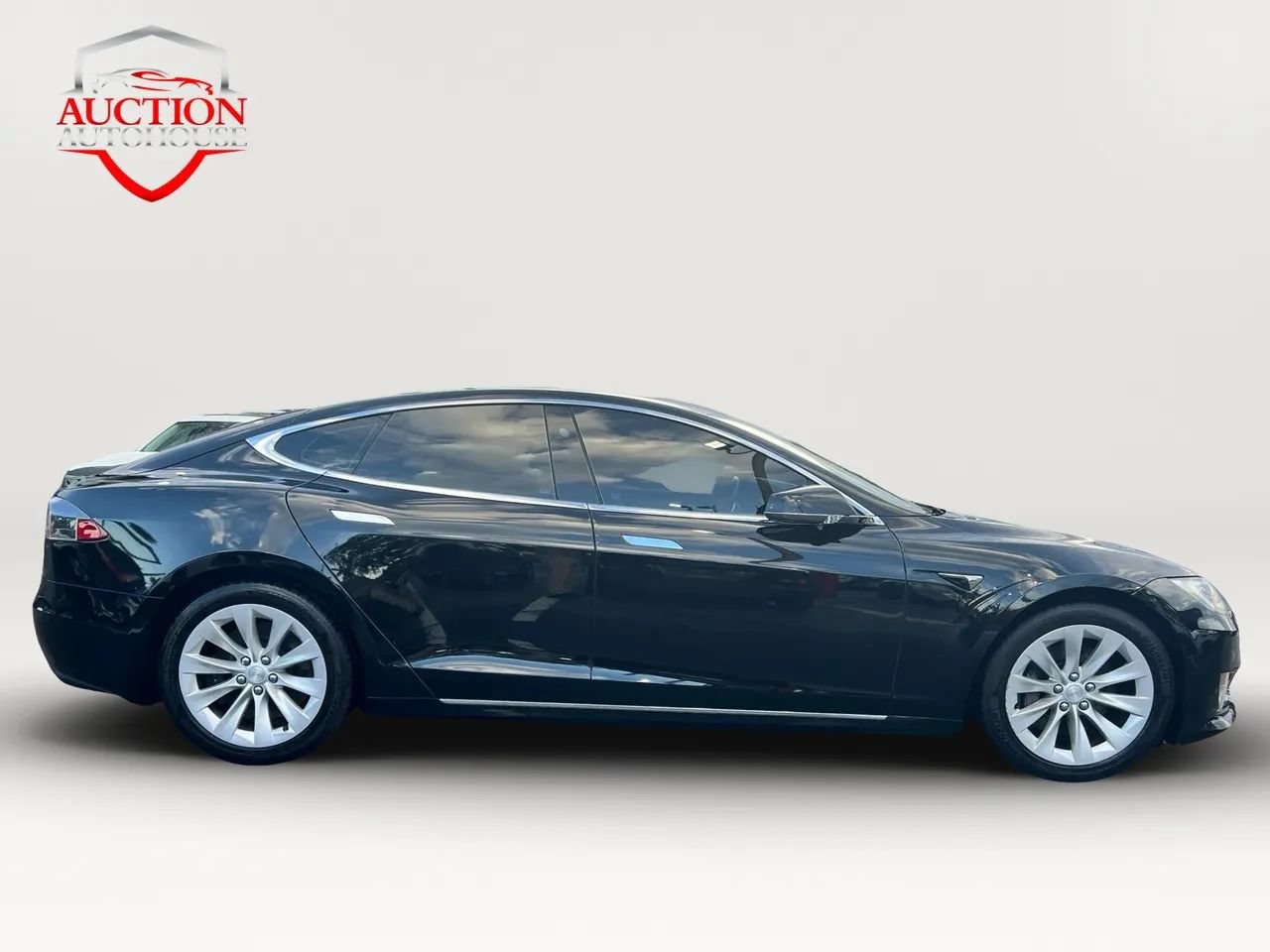 Used 2017 Tesla Model S 75D AWD/4WD image 4