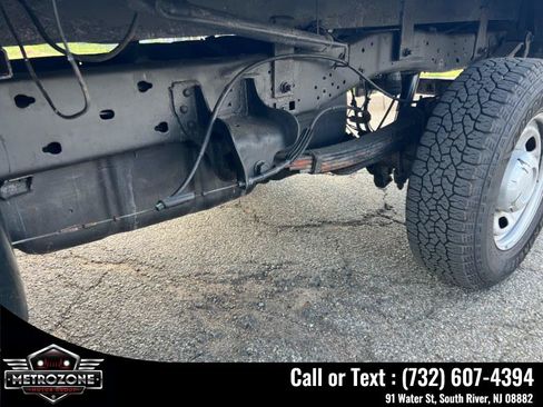 Used 2011 Ford F250 XL w/ Snow Plow Prep Pkg AWD/4WD image 26