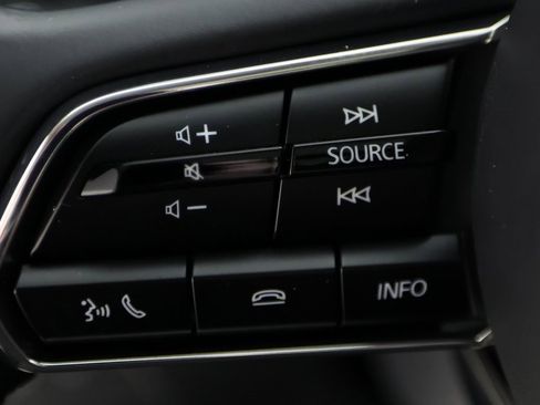 Used 2025 MAZDA CX-70 Plug-In Hybrid w/ Premium Pkg image 23