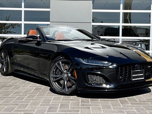 New 2024 Jaguar F-TYPE R image 2