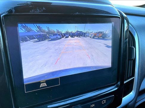 Used 2023 Chevrolet Traverse LT image 26