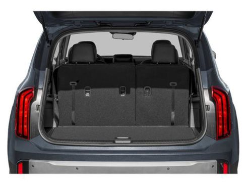 Used 2025 Kia Telluride LX FWD image 14
