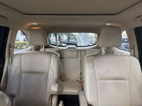 Used 2016 Toyota Highlander Limited Platinum image 14