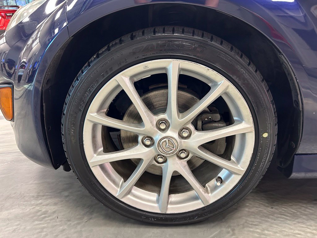 Used 2009 MAZDA MX-5 Miata Grand Touring RWD image 19