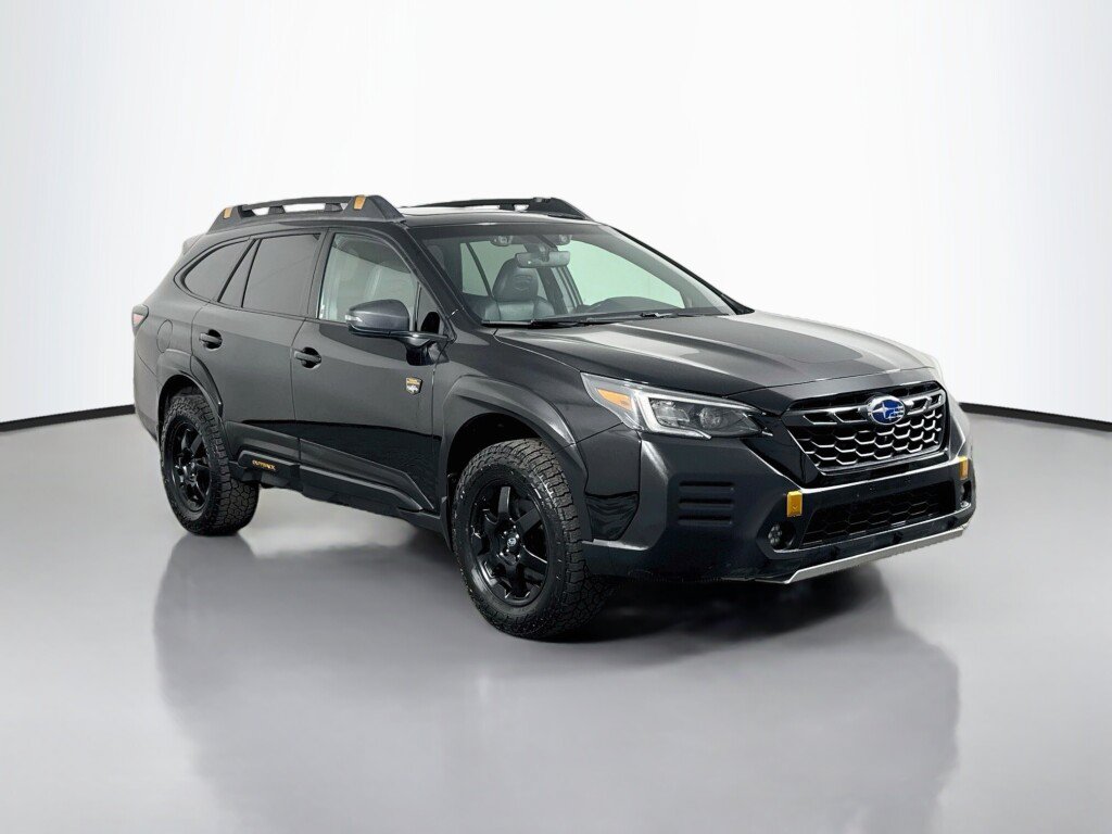 Used 2022 Subaru Outback Wilderness AWD/4WD image 7