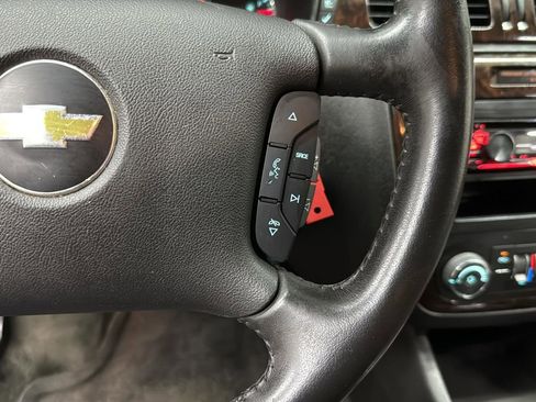 Used 2012 Chevrolet Impala LT image 16