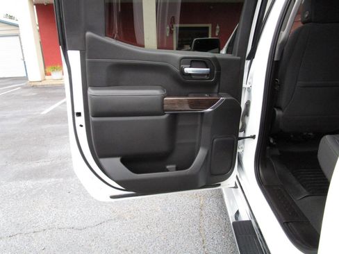 Used 2021 GMC Sierra 1500 SLE w/ Preferred Package RWD image 27