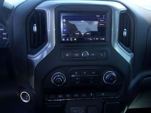 Used 2024 Chevrolet Silverado 1500 Custom Trail Boss image 12