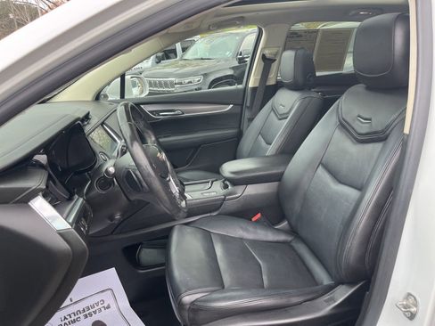 Used 2019 Cadillac XT5 Premium Luxury image 30