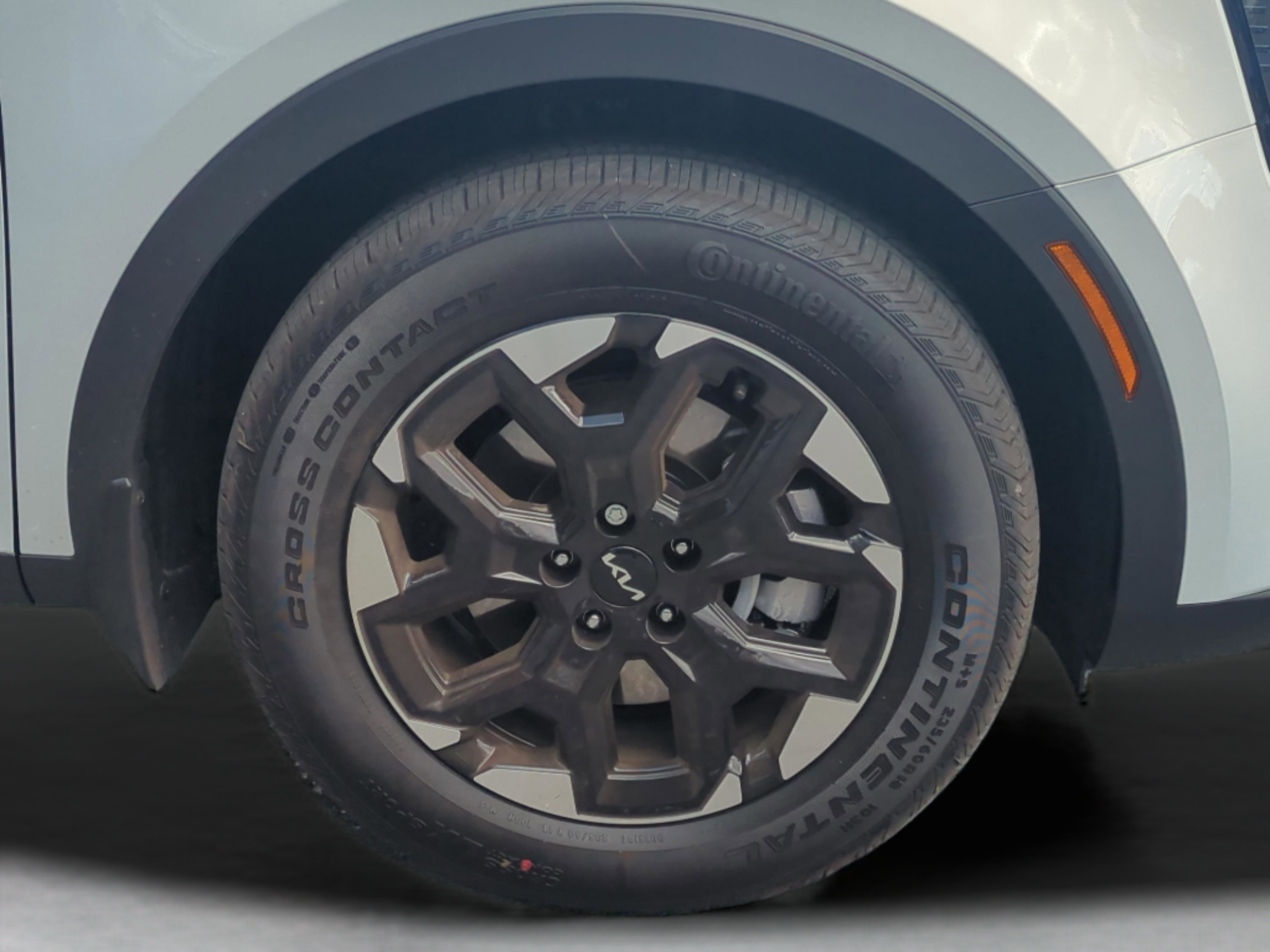 New 2026 Kia Sorento S FWD image 27