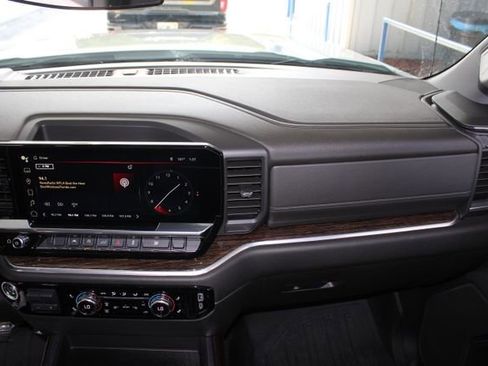 Used 2025 GMC Sierra 1500 Elevation w/ LPO, GMC Protection Package image 24