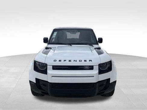 New 2026 Land Rover Defender 130 X-Dynamic SE AWD/4WD image 4