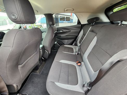 Used 2024 Chevrolet TrailBlazer LT w/ Convenience Package FWD image 16