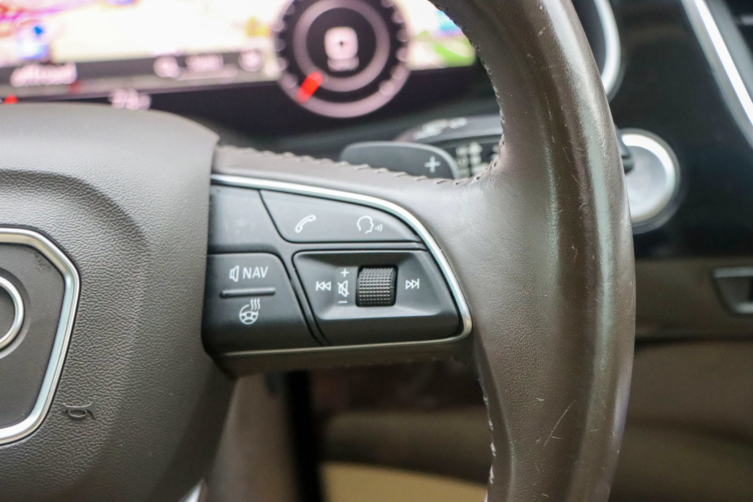 Used 2019 Audi Q7 3.0T Prestige w/ Prestige Package AWD/4WD image 34