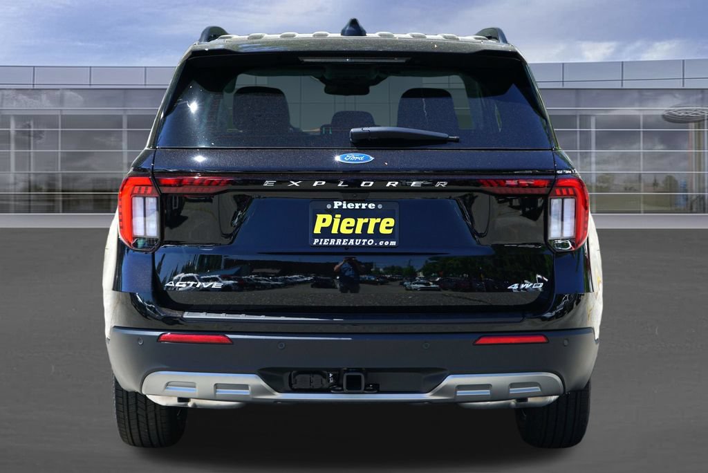 New 2026 Ford Explorer Active w/ Active Comfort Package AWD/4WD image 4