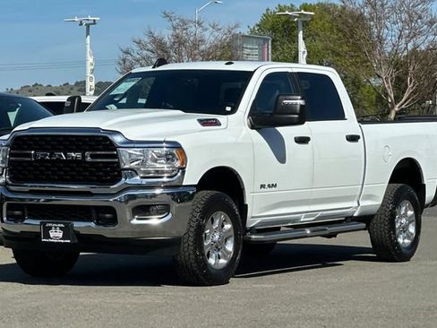 Used 2024 RAM 2500 Big Horn image 8