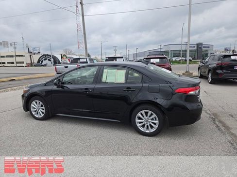 Certified 2026 Toyota Corolla LE w/ LE Premium Package FWD image 28