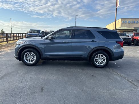 New 2026 Ford Explorer Active w/ Active Comfort Package image 9