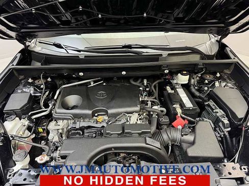 Used 2019 Toyota RAV4 XLE Premium w/ All Weather Liner Package AWD/4WD image 10