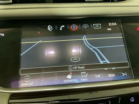 Used 2018 Cadillac XT5 Luxury w/ Driver Awareness Package image 11