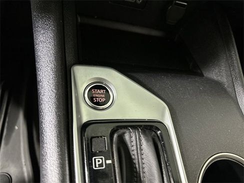 Used 2022 Nissan Altima 2.5 SV image 17