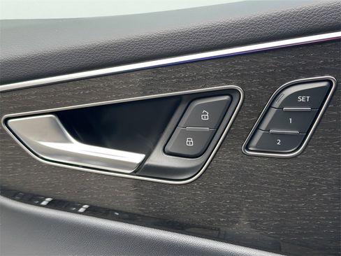 New 2026 Audi Q8 Premium Plus image 11