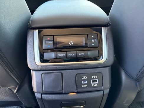 Used 2026 Subaru Ascent Premium AWD/4WD image 21