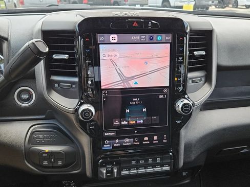 New 2025 RAM 2500 Tradesman AWD/4WD image 17