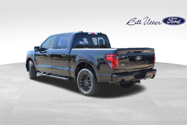 New 2026 Ford F150 XLT w/ Equipment Group 302A MID RWD image 4