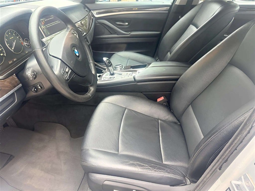 Used 2014 BMW 535i xDrive Sedan AWD/4WD image 19