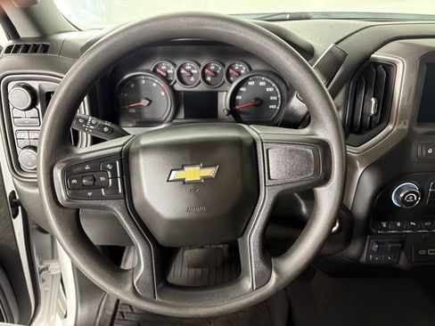 Used 2024 Chevrolet Silverado 2500 Custom w/ Custom Value Package image 27