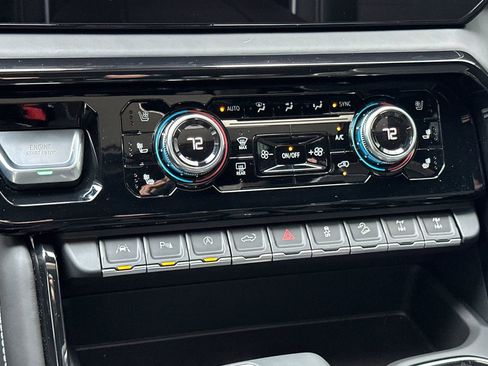 Used 2025 GMC Sierra 1500 AT4X image 24