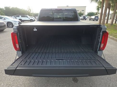 Used 2025 GMC Sierra 1500 Denali Ultimate AWD/4WD image 9