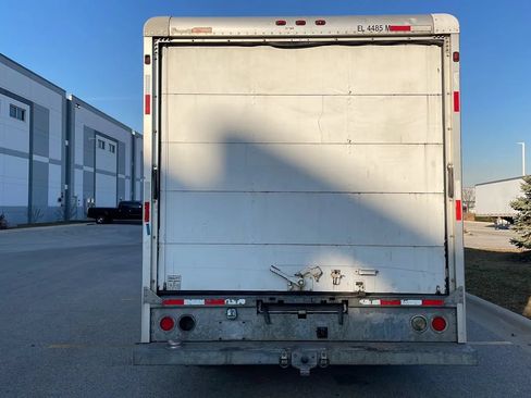 Used 2007 Ford E-450 and Econoline 450 RWD image 6