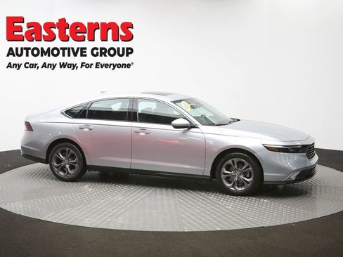 Used 2024 Honda Accord EX image 47