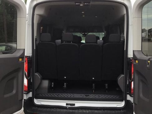 Used 2024 Ford Transit 350 XLT RWD image 5