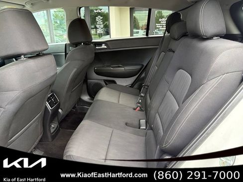 Used 2020 Kia Sportage LX AWD/4WD image 18
